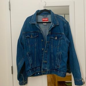 Oversized vintage Wrangler denim jacket